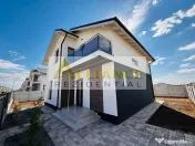 Vila moderna cu mansarda- 4 camere- Teren 390 mp-STR Miorita