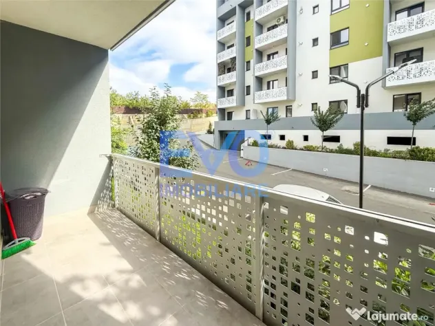 Apartament cu 2 camere, decomandat, 2 balcoane, complex Cont - Iasi (Iasi)