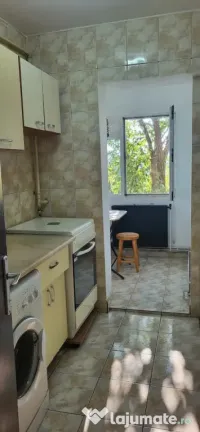 Giurgiului persani etaj 4 