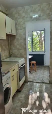 Giurgiului persani etaj 4