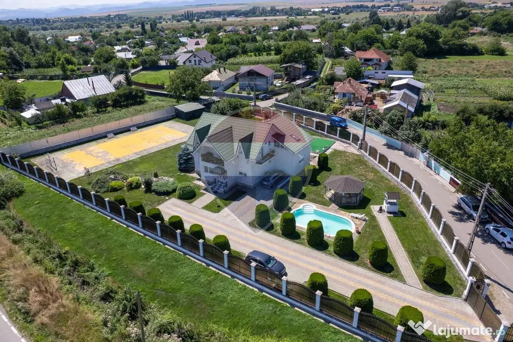 Casă de inchiriat Girov - Girov (Neamt)