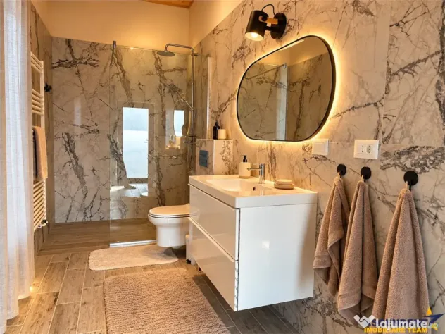 Casa moderna cu 2.216mp teren spectaculos: liniste, natura, - Brasov (Brasov)