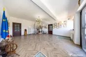 RASNOV| Cladire multifunctionala | 350 mp | Vad turistic si comercial 