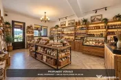 RASNOV| Cladire multifunctionala | 350 mp | Vad turistic si comercial 