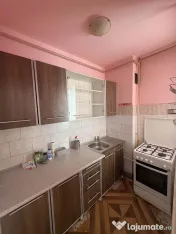 Garsonieră zona Astra ,str Saturn, 