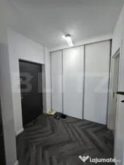 Apartament modern cu 3 camere, etaj intermediar, zona centra 