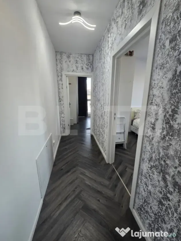 Apartament modern cu 3 camere, etaj intermediar, zona centra - Apahida (Cluj)