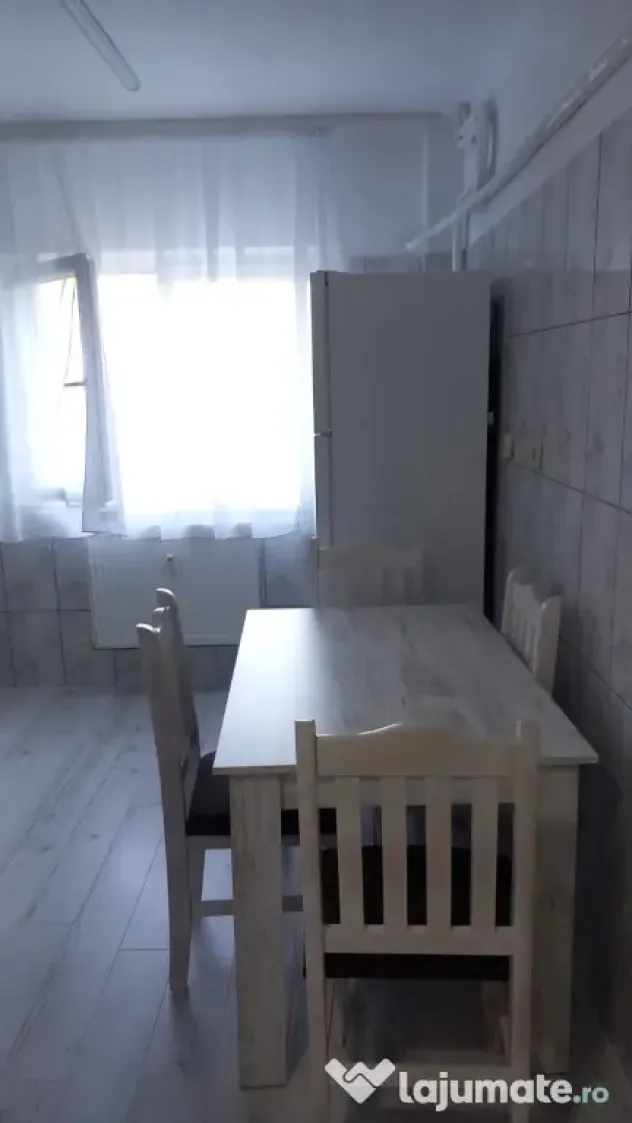 Proprietar închiriez apartament 3 camere – Drumul Taberei, Orizont, metrou