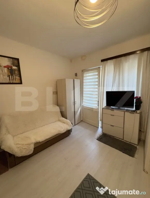 Garsoniera de inchiriat , 29 mp , Centrul Istoric - Brasov (Brasov)