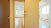 Apartament cu 2 camere de închiriat în zona Centrul Civic 