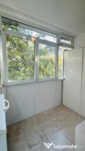 Apartament 3 camere decomandat etaj 1 din 4 Drumul Taberei 