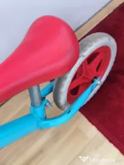 Vand biciclete copii si o trotineta