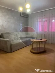 Apartament 2 camere zona Boul Rosu 