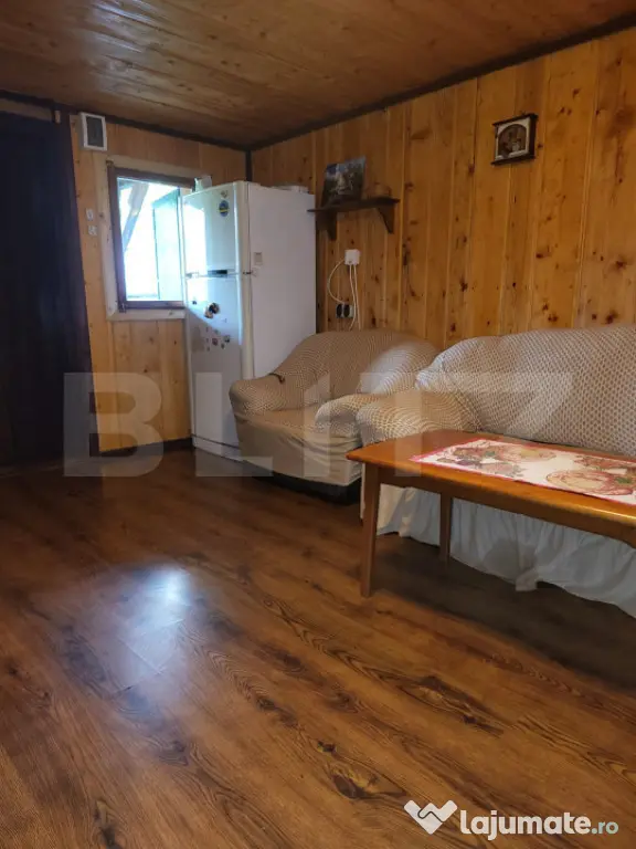 2 Cabane lemn Vadu Negrilesei, 96MP, 1100 MP teren, 45k - Vadu Negrilesei (Suceava)