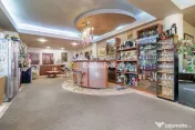 Resedinta premium| Teren de tenis | Piscină încălzită | Infrastructură completă! 