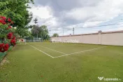 Resedinta premium| Teren de tenis | Piscină încălzită | Infrastructură completă! 