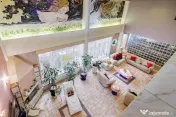 Resedinta premium| Teren de tenis | Piscină încălzită | Infrastructură completă! 