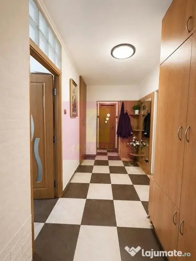Vanzare apartament 2camere- zona Decebal - Bucuresti (Bucuresti-Ilfov)