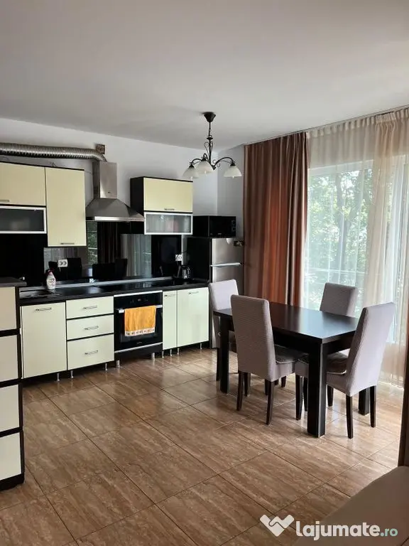 Apartament de inchiriat 3 camere zona Mamaia Sat - Constanta (Constanta)