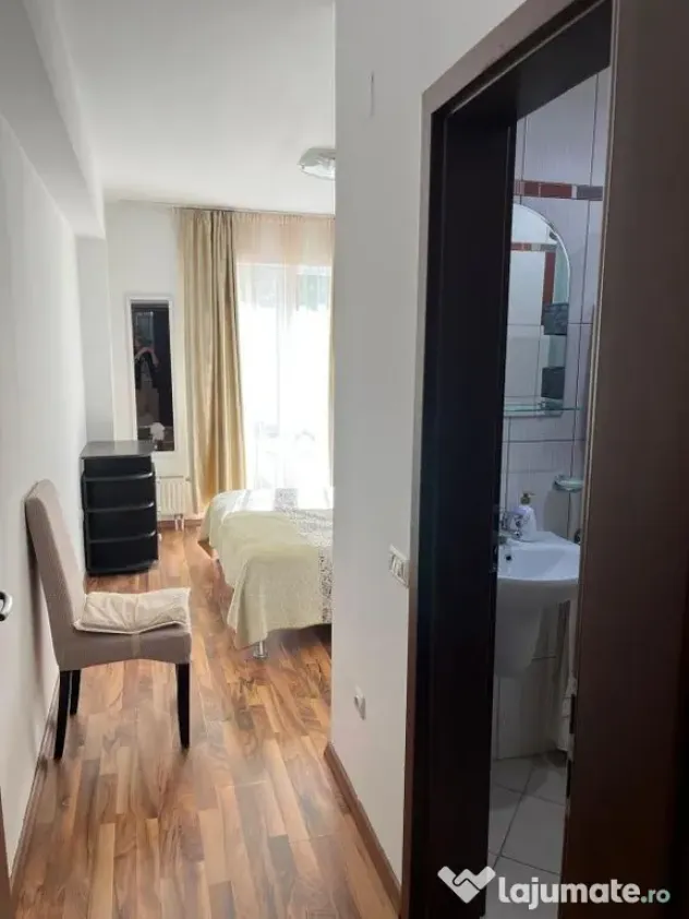 Apartament de inchiriat 3 camere zona Mamaia Sat - Constanta (Constanta)