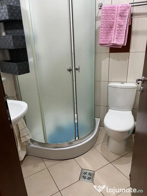 Apartament de inchiriat 3 camere zona Mamaia Sat - Constanta (Constanta)