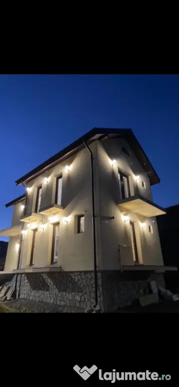 Casa cu etaj, Călimănești, Valcea