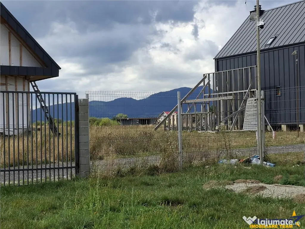 Teren imprejmuit proiect casa autorizatie constructie,1.2 - Rasnov (Brasov)