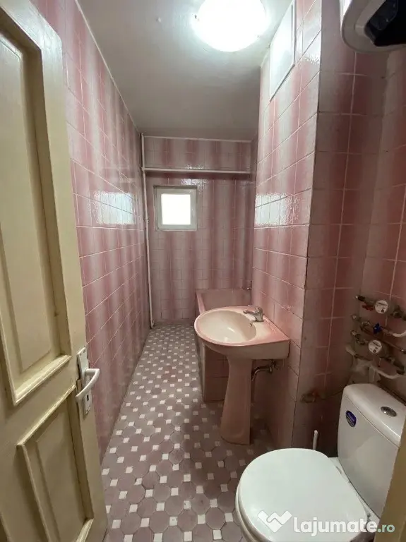 Apartament 3 camere decomandat | Bd. Gheorghe Șincai nr. 14 | Etaj 2 | - Bucuresti (Bucuresti-Ilfov)