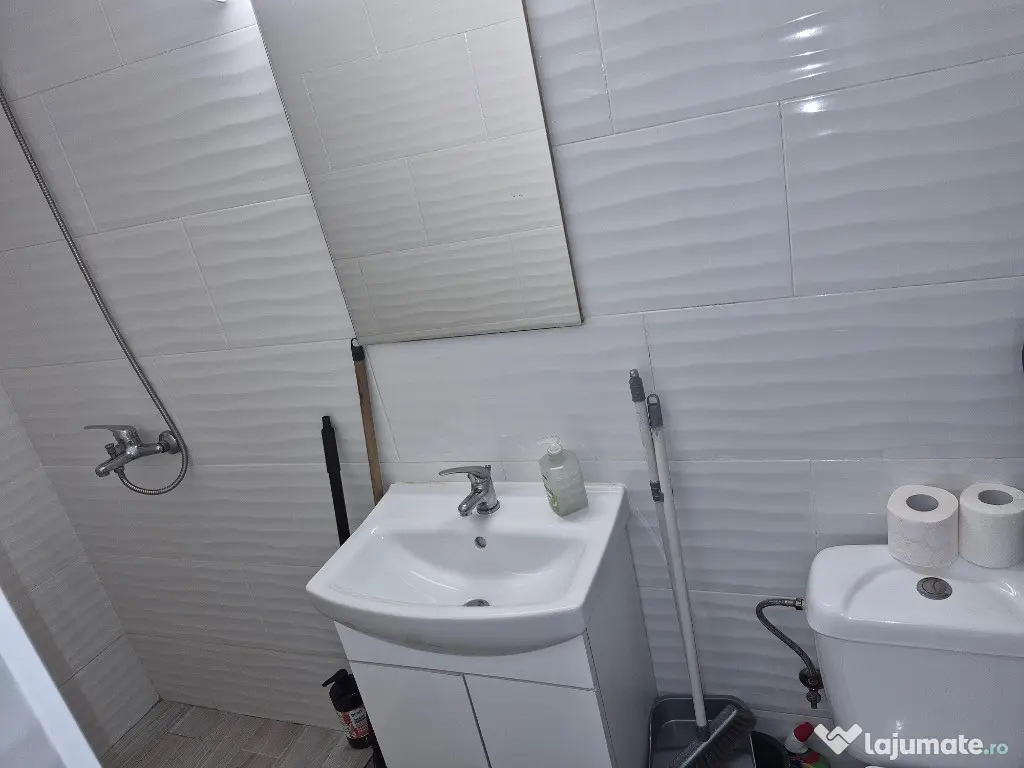 Studio mobilat/utilat, centrală gaz, AC, wi-fi, TVsmart,baie+bucătărie - Constanta (Constanta)