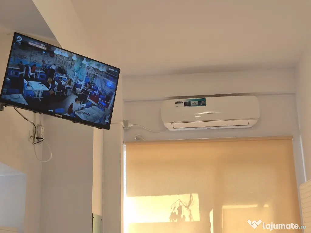 Studio mobilat/utilat, centrală gaz, AC, wi-fi, TVsmart,baie+bucătărie - Constanta (Constanta)