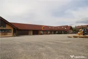 Constructii si teren intravilan18.000 mp 