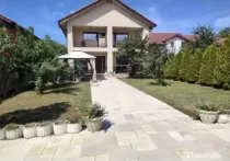 VILĂ MODERNĂ DE ÎNCHIRIAT – 5 CAMERE ȘI CURTE DE 390 M