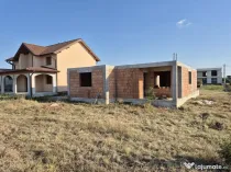 Casă la roșu de vânzare Aluniș, județul Arad Cartier Nou