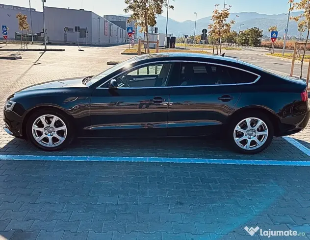 Vând Audi A5 Sportback facelift