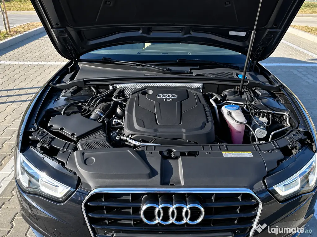 Vând Audi A5 Sportback facelift