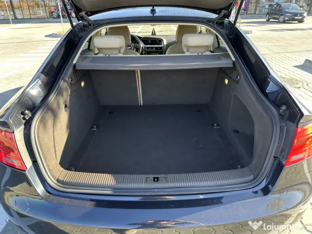 Vând Audi A5 Sportback facelift