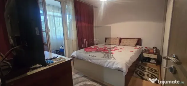 3 camere 5 minute METROU 1 DECEMBRIE/decomandat/centrala - Bucuresti (Bucuresti-Ilfov)
