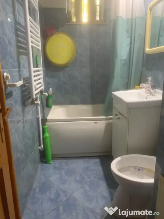Inchiriez apartament 2 camere