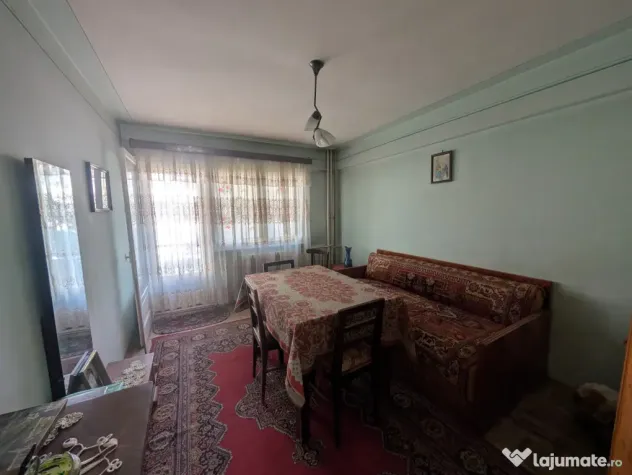 Apartament ultracentral etaj 2 - Bacau (Bacau)