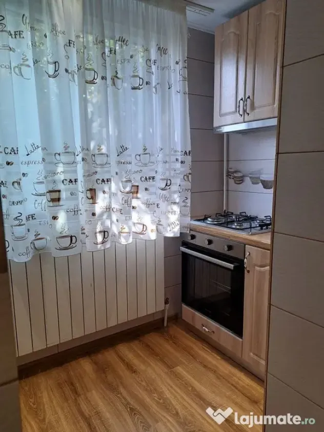 ???? Apartament 3 camere, decomandat | Zona Sf. Vasile - Galati (Galati)