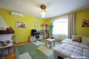 De vânzare pe str. Branului, casă de renovat, 5 camere, teren 514 mp 
