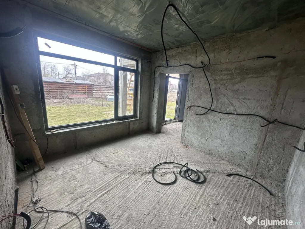 STEFANESTII DE JOS, CASA P+1E, TEREN 242 MP! - Stefanestii De Jos (Bucuresti-Ilfov)