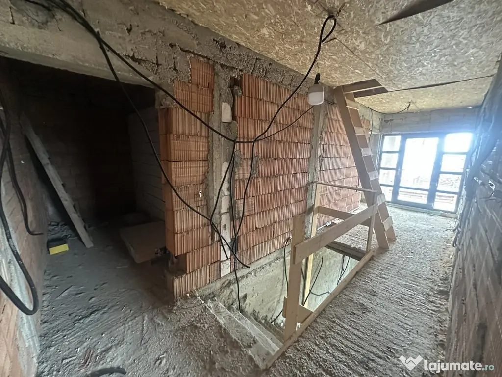 STEFANESTII DE JOS, CASA P+1E, TEREN 242 MP! - Stefanestii De Jos (Bucuresti-Ilfov)