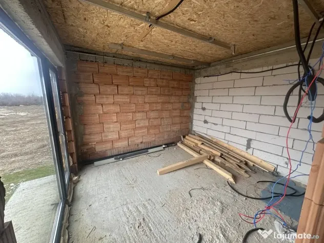 STEFANESTII DE JOS, CASA P+1E, TEREN 242 MP! - Stefanestii De Jos (Bucuresti-Ilfov)
