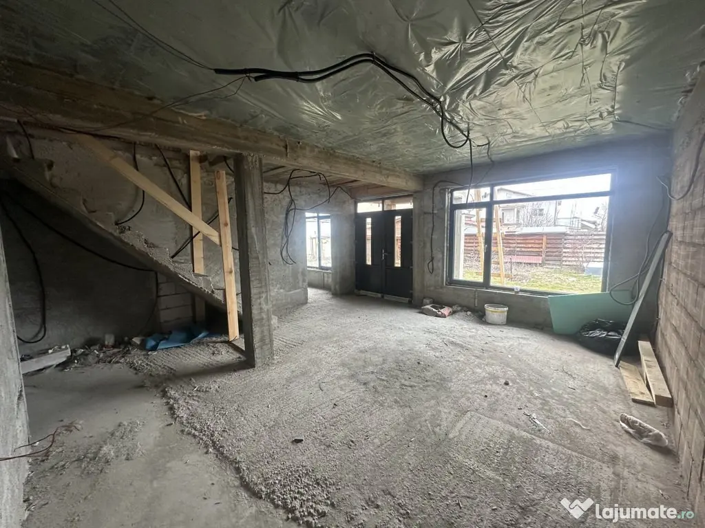 STEFANESTII DE JOS, CASA P+1E, TEREN 242 MP! - Stefanestii De Jos (Bucuresti-Ilfov)