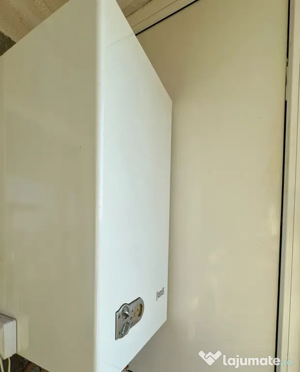 - Apartament 3 camere decomandat, zona Calarasilor. - Braila (Braila)