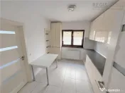 Case duplex la cheie in Brasov langa noua Sala Polivalenta 