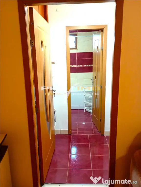 Apartament 2 camere, parter inalt, semidecomandat, Piata Tom - Constanta (Constanta)