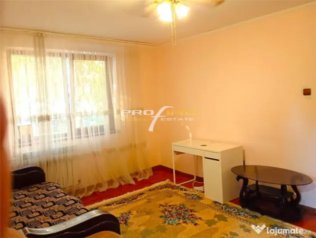 Apartament 2 camere, parter inalt, semidecomandat, Piata Tom - Constanta (Constanta)