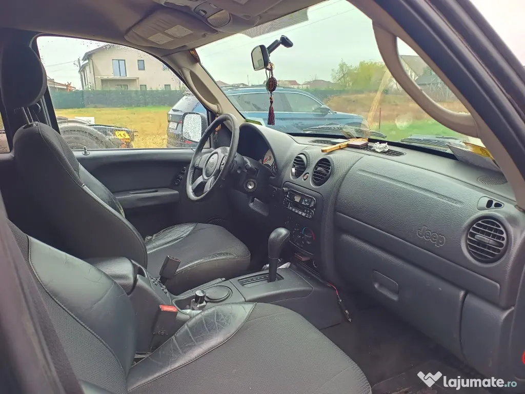 Jeep Cherokee 2004
